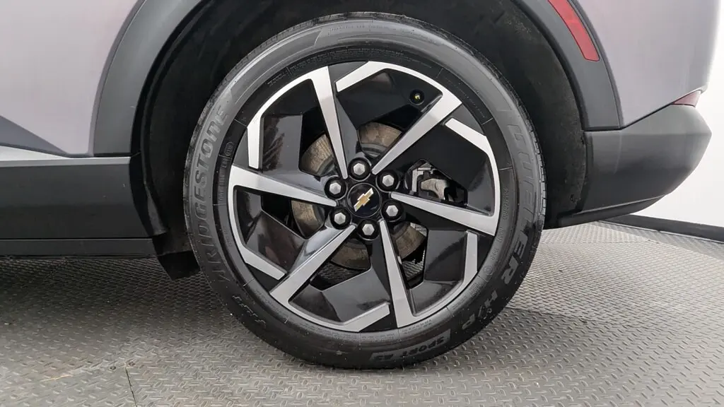 2025 CHEVROLET EQUINOX EV LT1 W/PCY photo 28