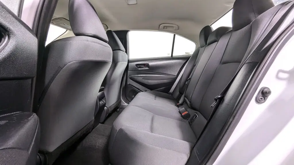 2024 TOYOTA COROLLA LE photo 13