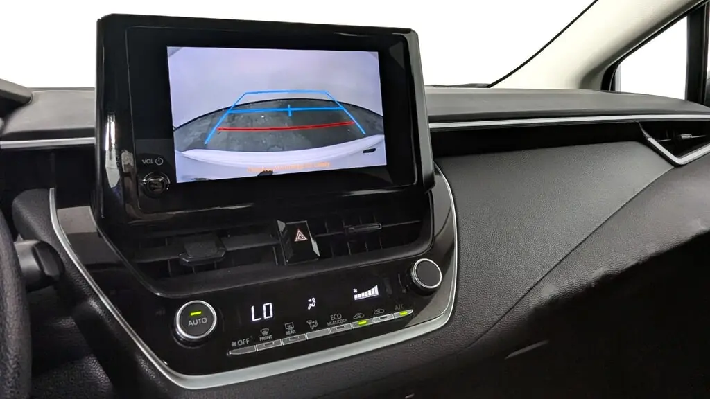 2024 TOYOTA COROLLA LE photo 30