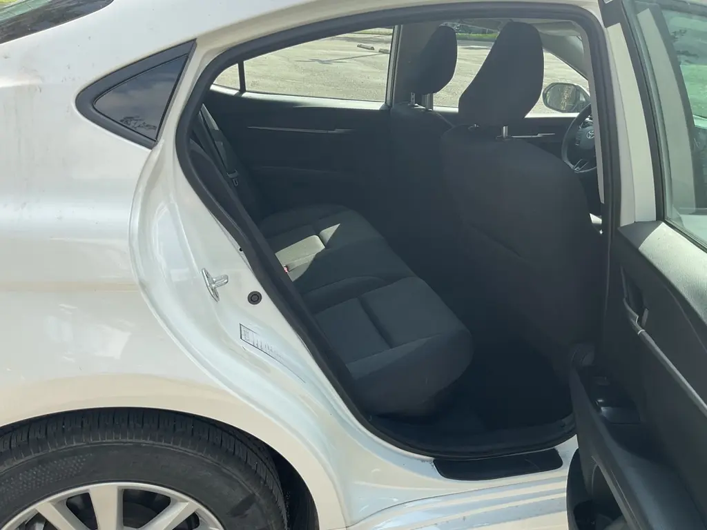2025 TOYOTA CAMRY LE photo 15
