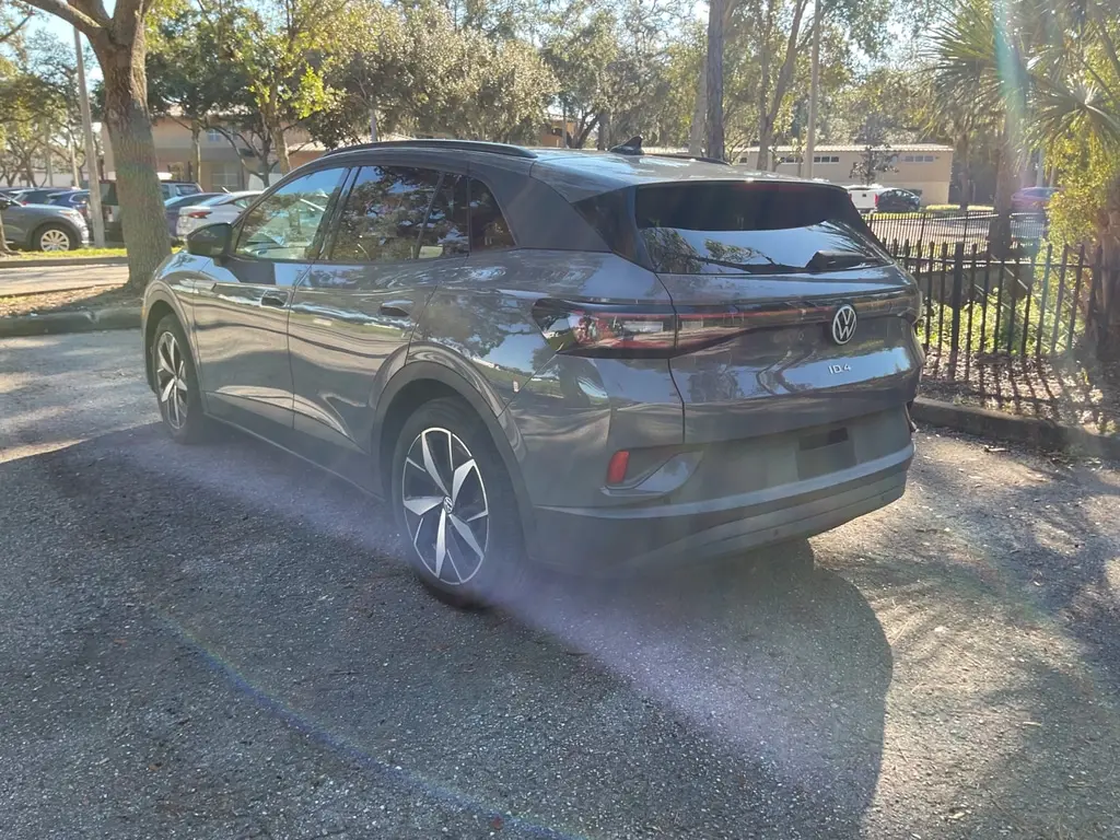 2023 VOLKSWAGEN ID.4 S photo 3
