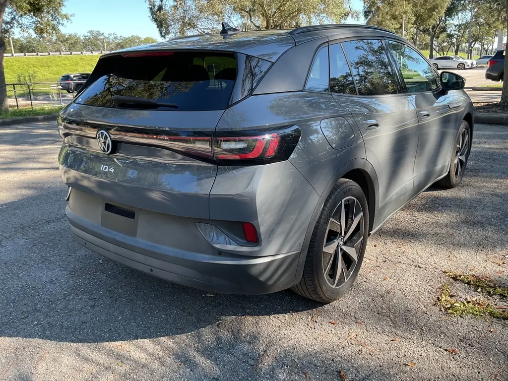 2023 VOLKSWAGEN ID.4 S photo 5