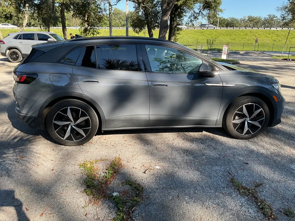 2023 VOLKSWAGEN ID.4 S photo 6