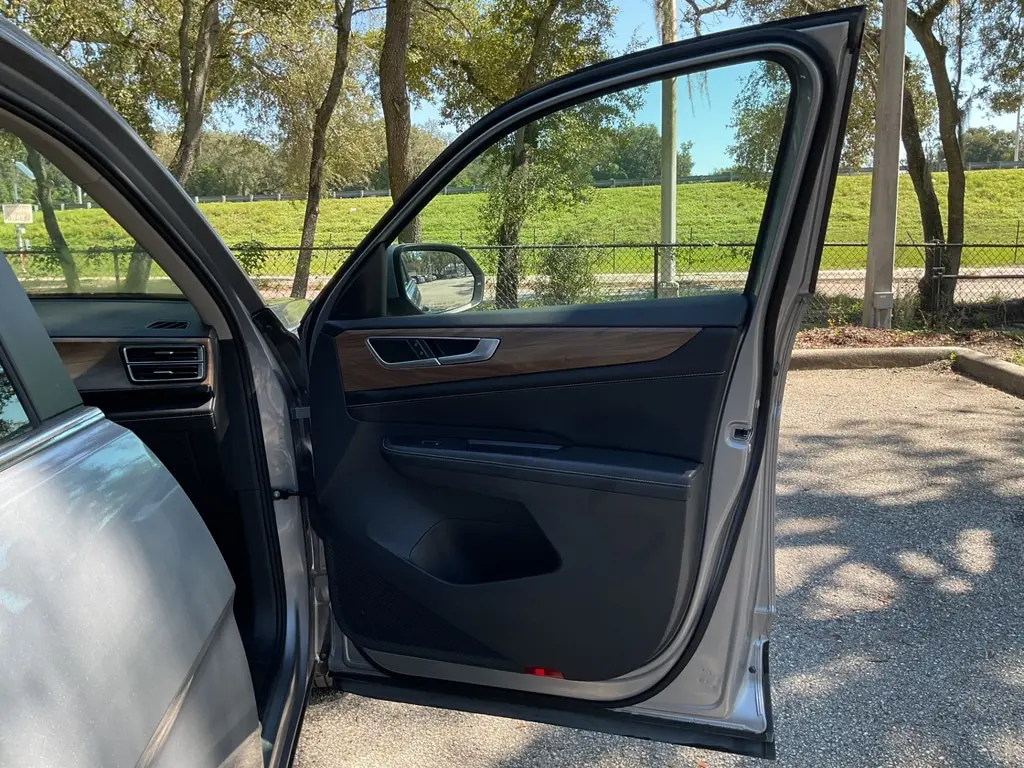 2024 VOLKSWAGEN ATLAS 2.0T SE photo 16