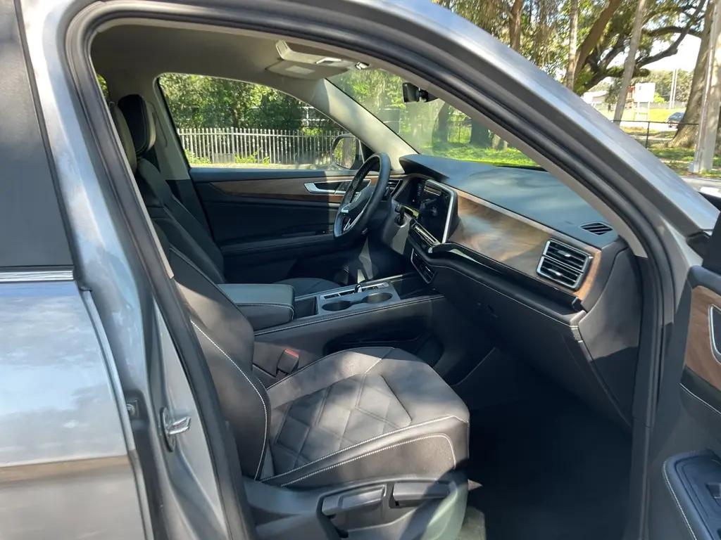 2024 VOLKSWAGEN ATLAS 2.0T SE photo 17