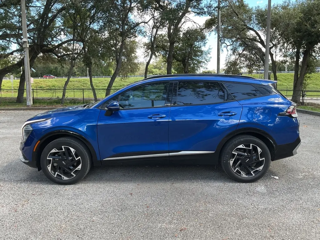 2023 KIA SPORTAGE SX-PRESTIGE photo 2