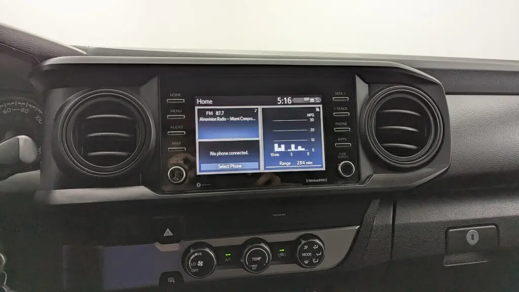 2021 TOYOTA TACOMA 2WD SR photo 20