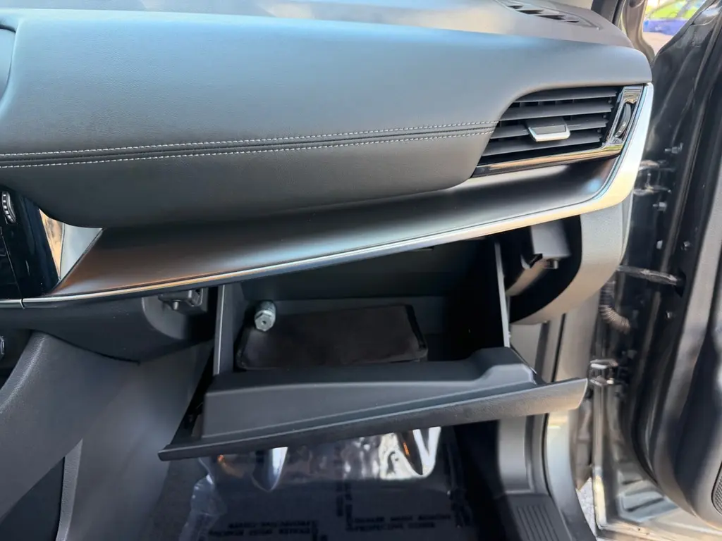 2022 NISSAN ROGUE SV photo 9