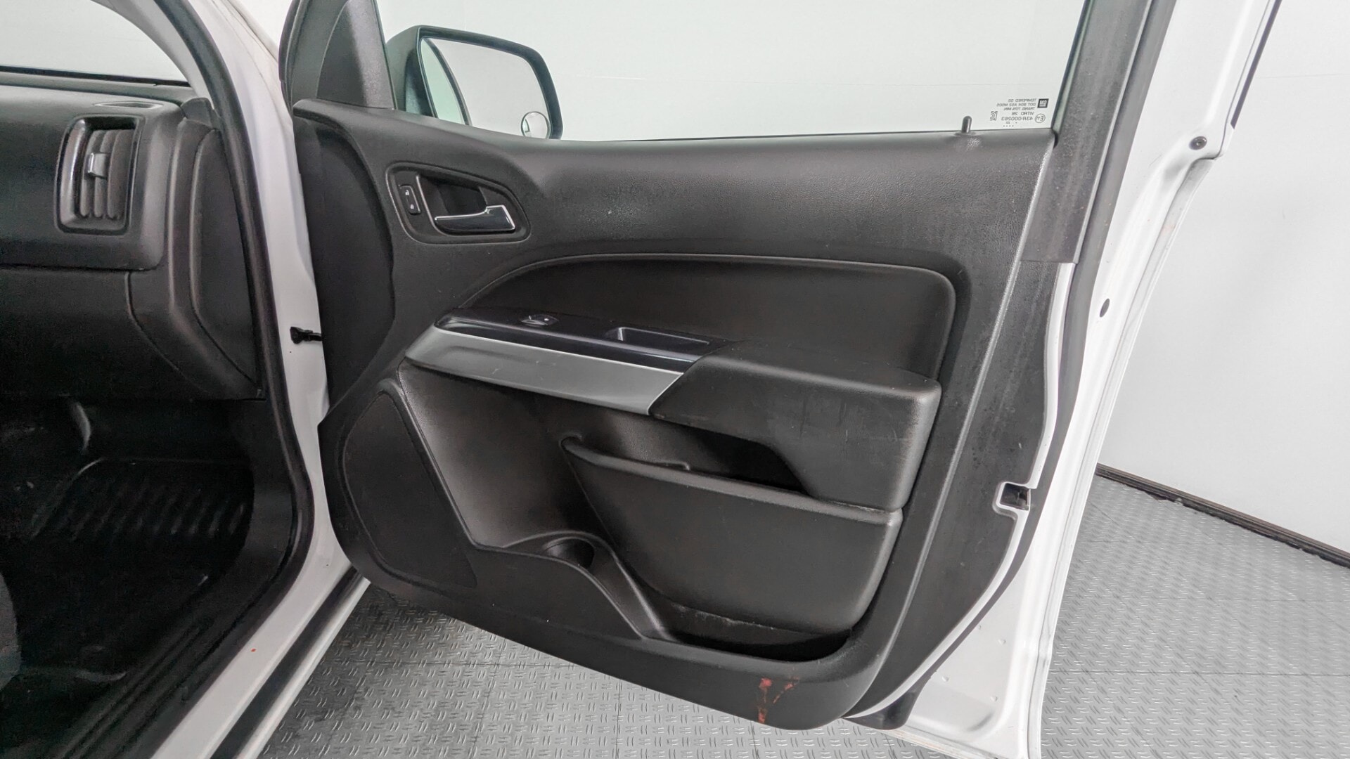 2022 CHEVROLET COLORADO 2WD LT photo 17