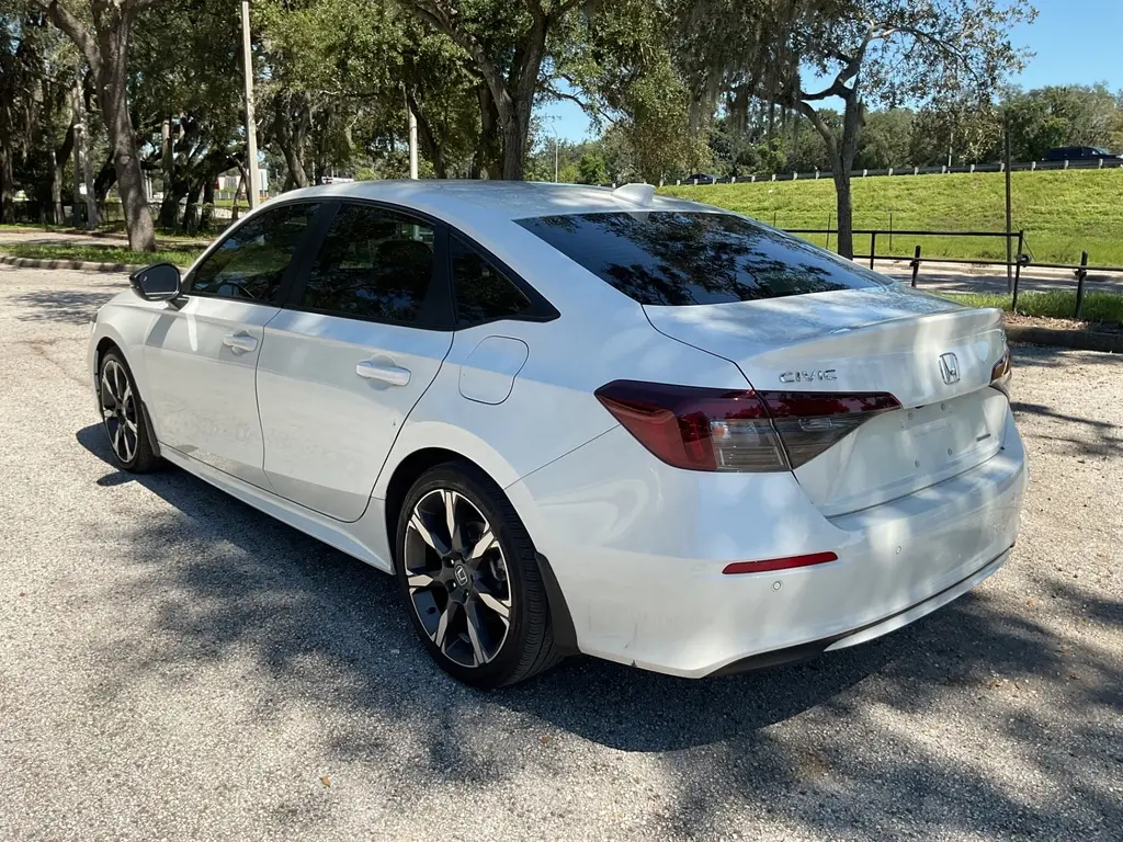 2025 HONDA CIVIC HYBRID SPORT photo 3