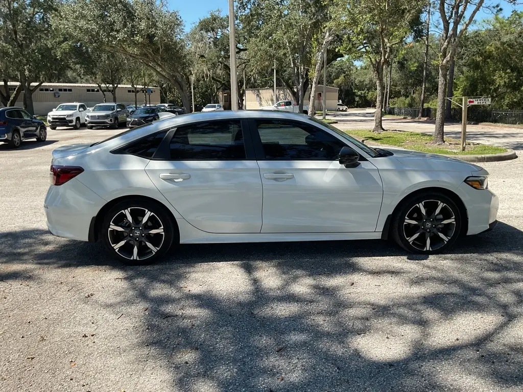 2025 HONDA CIVIC HYBRID SPORT photo 6