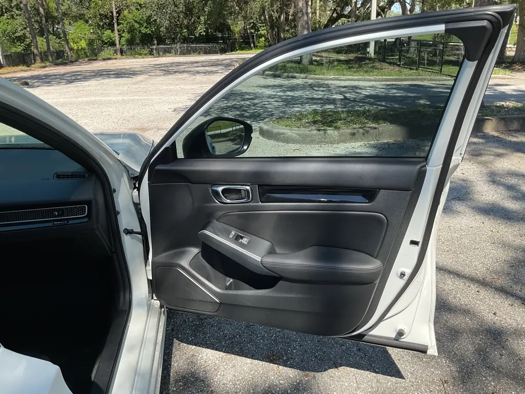2025 HONDA CIVIC HYBRID SPORT photo 16