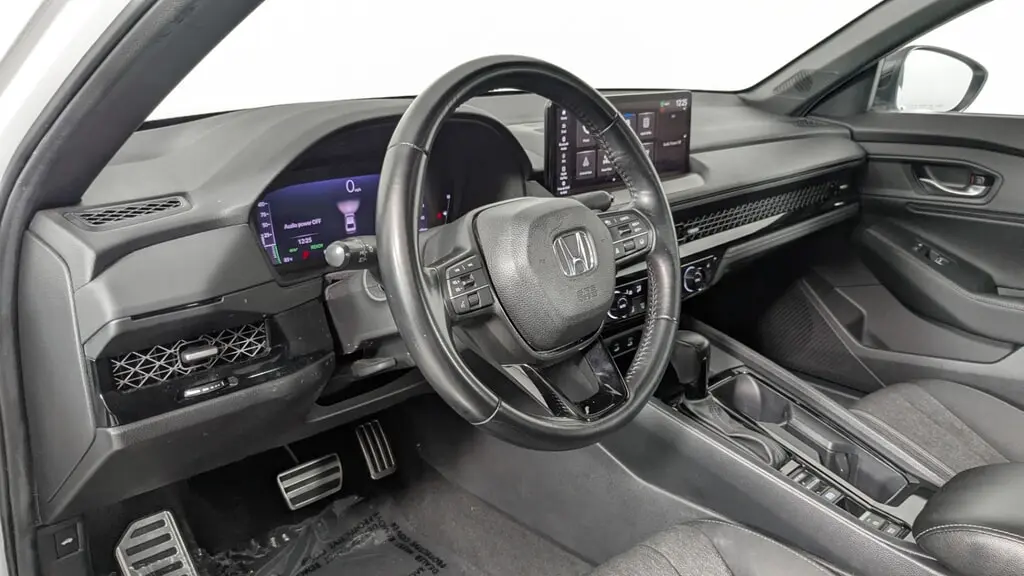 2025 HONDA ACCORD HYBRID SPORT photo 24