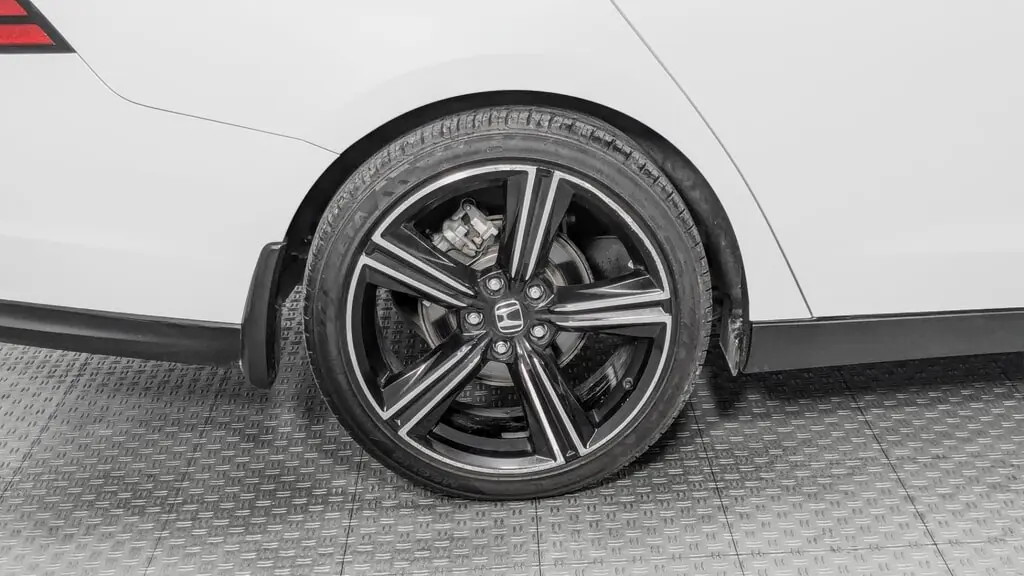 2025 HONDA ACCORD HYBRID SPORT photo 35
