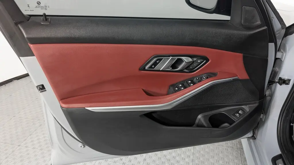 2023 BMW 3 SERIES 330I M SPORT photo 12