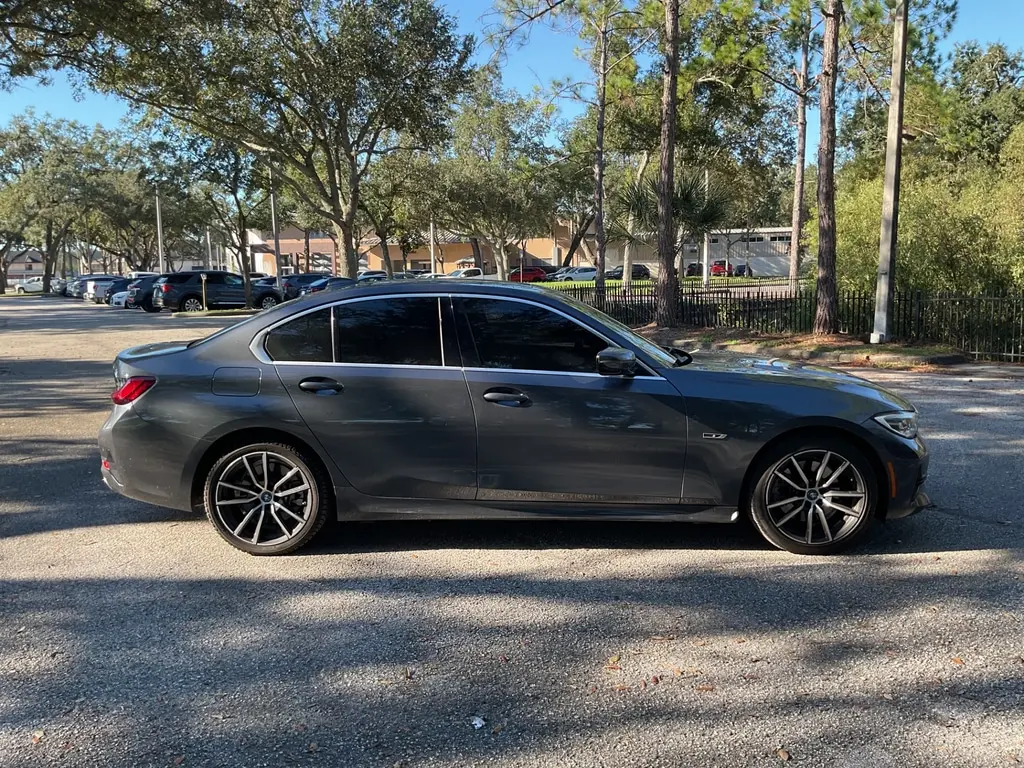 2022 BMW 3 SERIES 330E XDRIVE photo 6