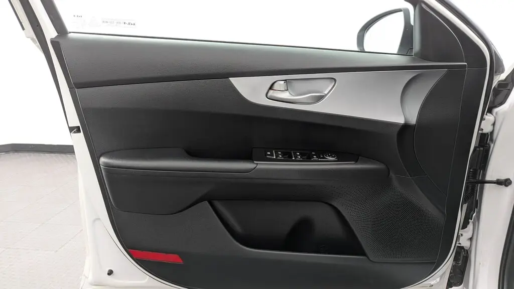 2022 KIA FORTE LXS photo 12
