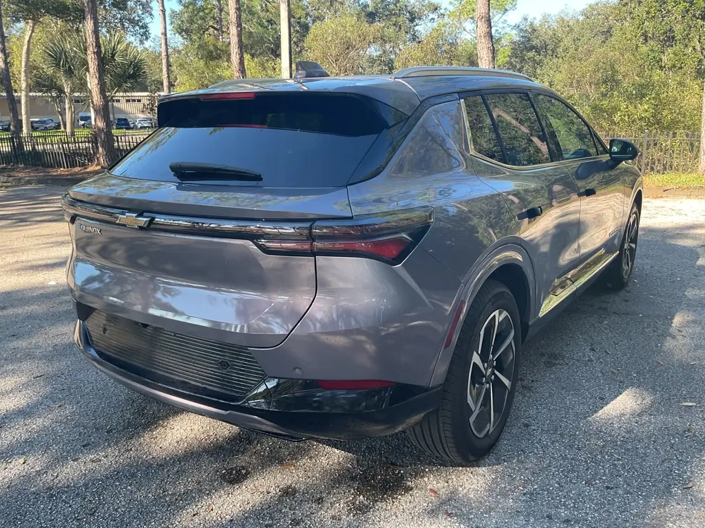 2025 CHEVROLET EQUINOX EV LT2 W/PDE photo 5