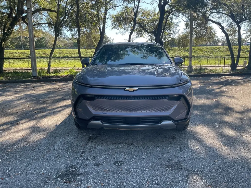 2025 CHEVROLET EQUINOX EV LT2 W/PDE photo 8