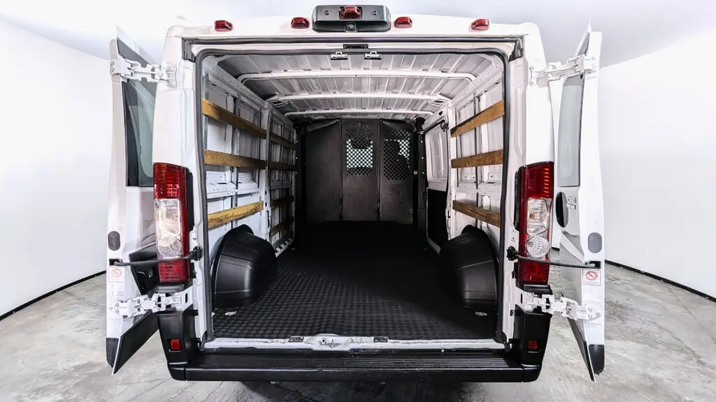 2025 RAM PROMASTER TRADESMAN 2500 w/Passenger Seat Low Roof 136.0" WB photo 12
