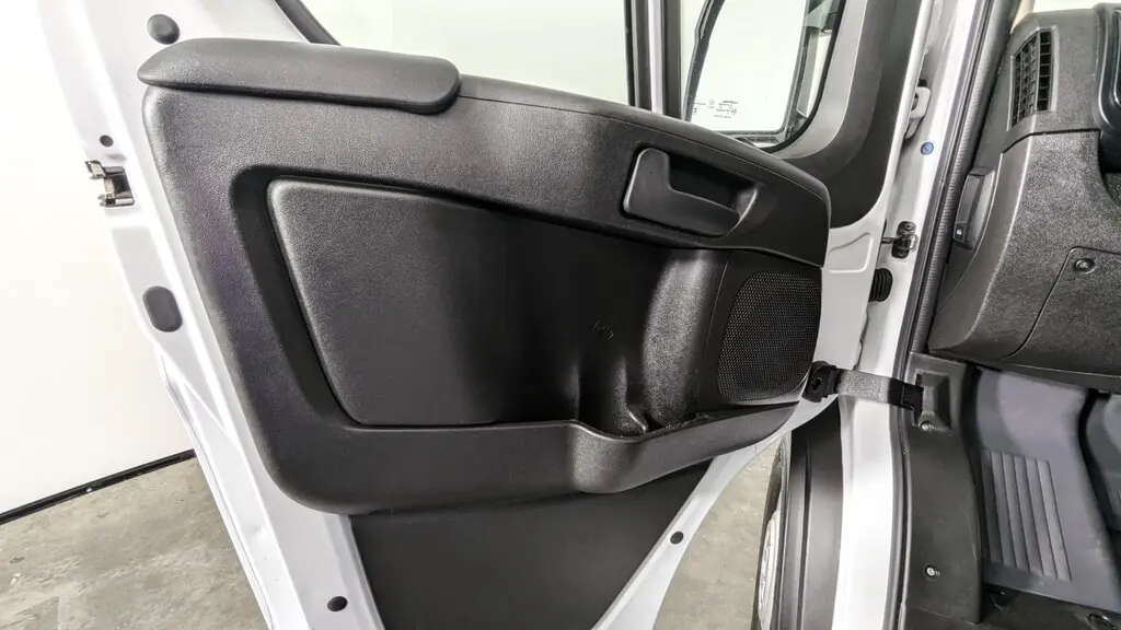 2025 RAM PROMASTER TRADESMAN 2500 w/Passenger Seat Low Roof 136.0" WB photo 10