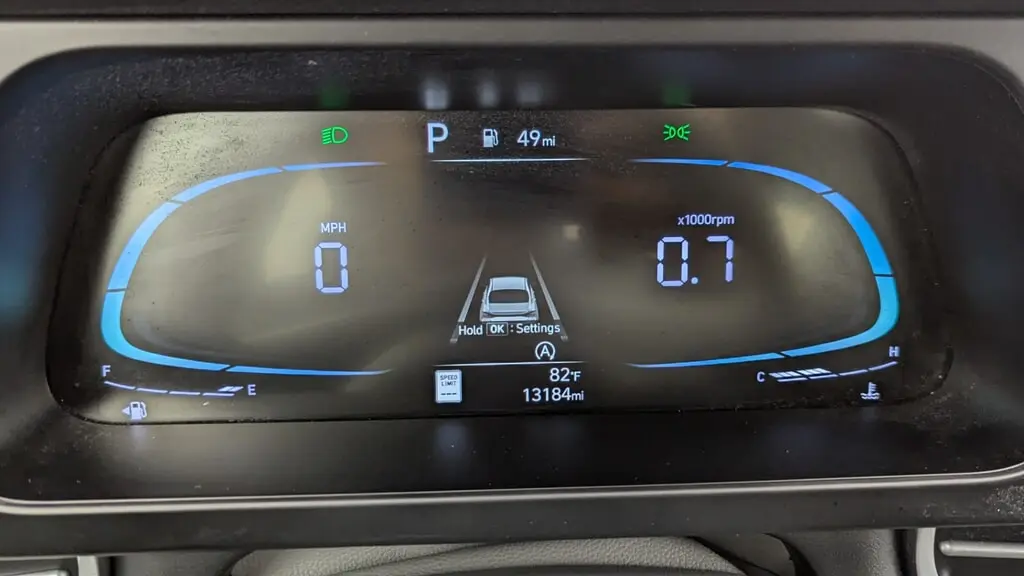2025 HYUNDAI ELANTRA SE photo 26