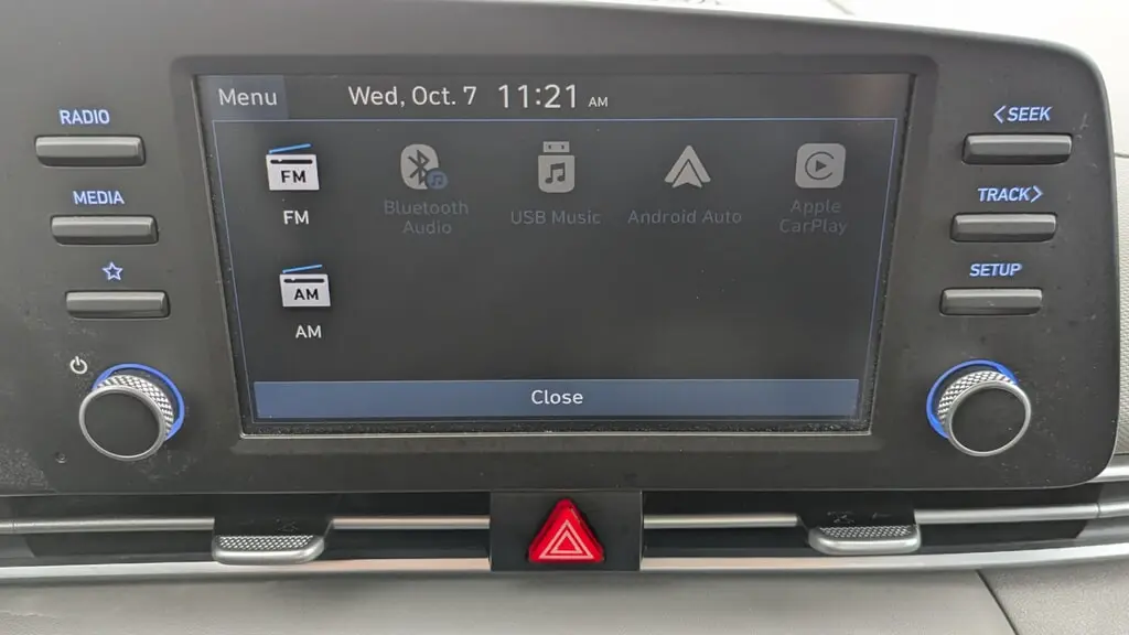2025 HYUNDAI ELANTRA SE photo 28