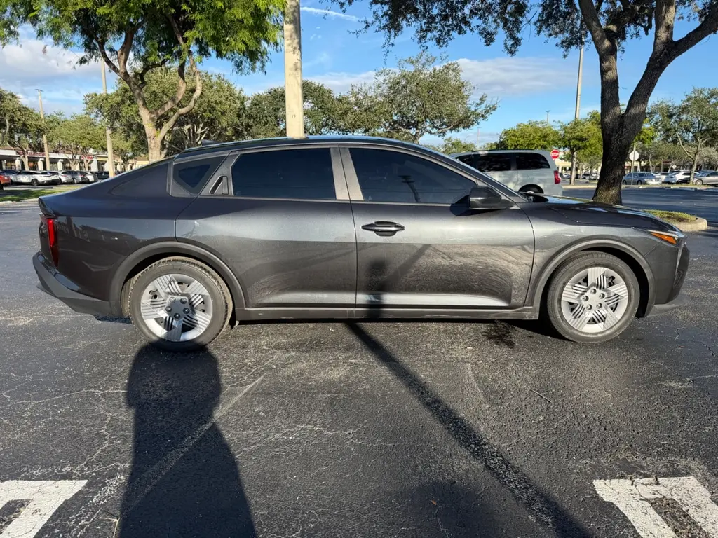 2025 KIA K4 LX photo 7