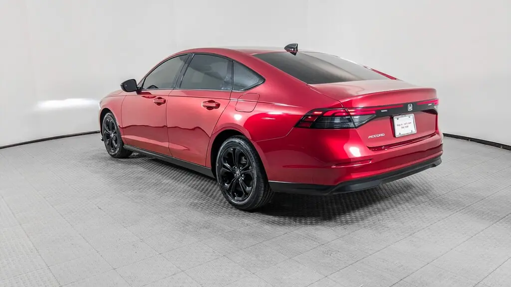 2025 HONDA ACCORD SE photo 5