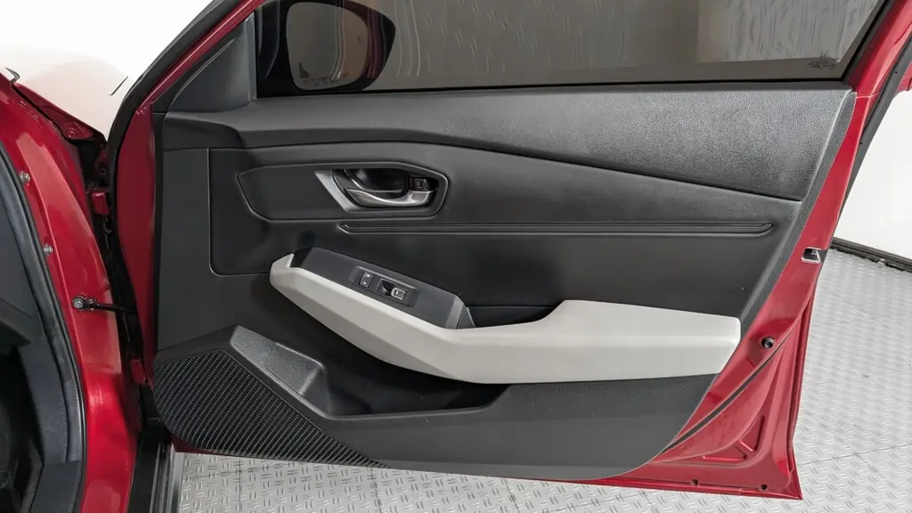 2025 HONDA ACCORD SE photo 22