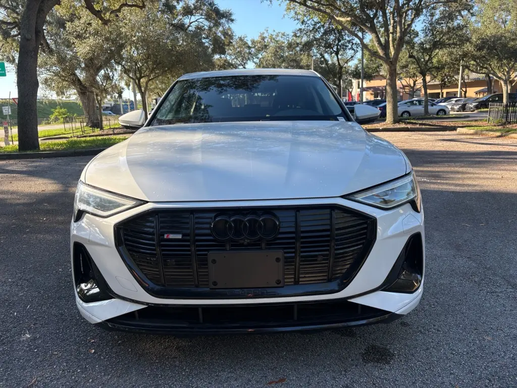 2022 AUDI E-TRON SPORTBACK S LINE PREMIUM PLUS photo 8