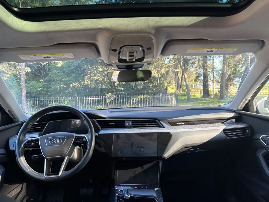 2022 AUDI E-TRON SPORTBACK S LINE PREMIUM PLUS photo 12