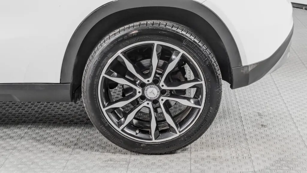 2017 MERCEDES-BENZ GLA GLA 250 photo 33