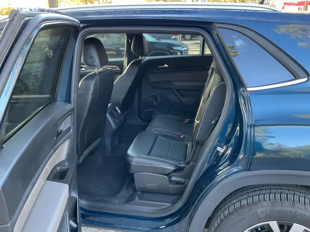 2022 VOLKSWAGEN ATLAS CROSS SPORT 2.0T SE photo 12