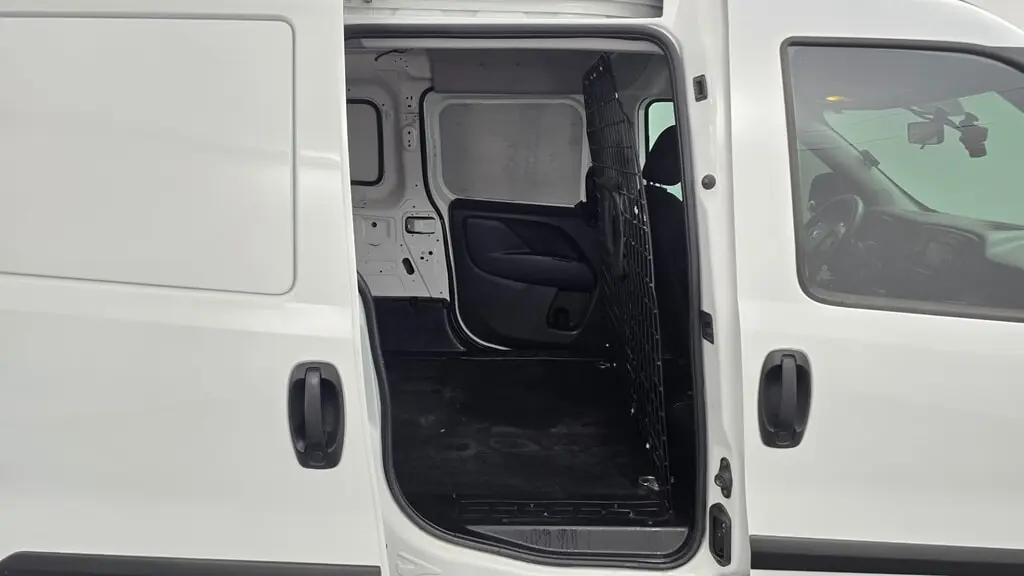 2022 RAM PROMASTER CITY TRADESMAN photo 16