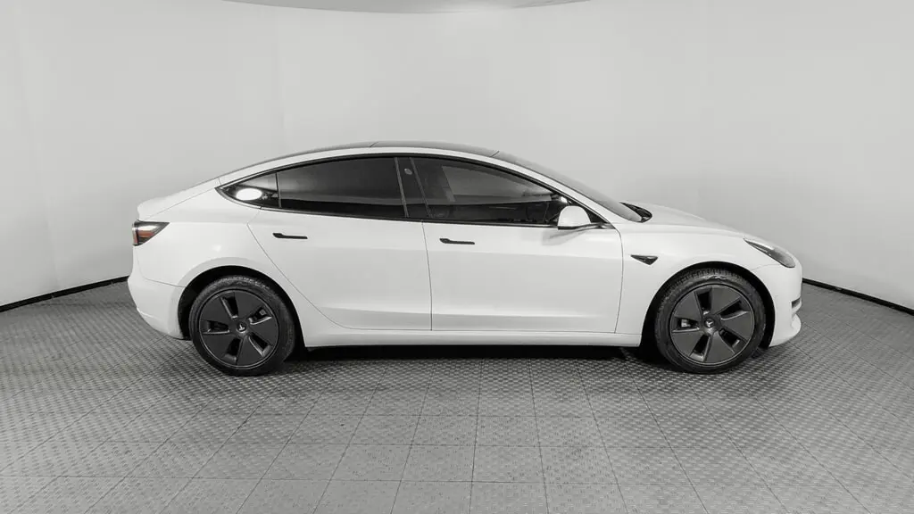 2021 TESLA MODEL 3 STANDARD RANGE PLUS photo 7