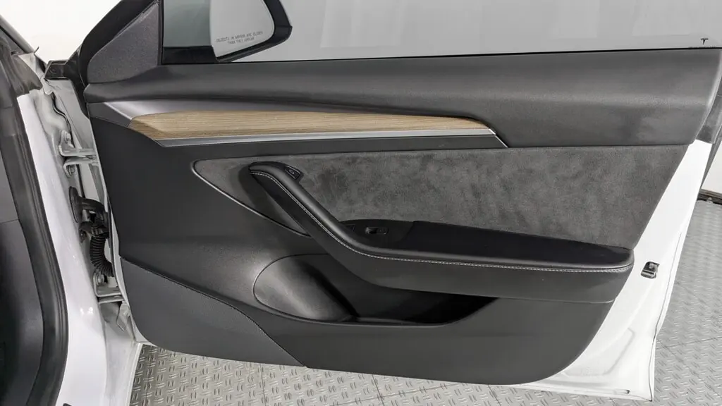 2021 TESLA MODEL 3 STANDARD RANGE PLUS photo 20