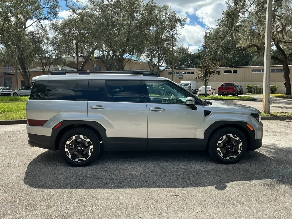 2025 HYUNDAI SANTA FE SEL photo 6