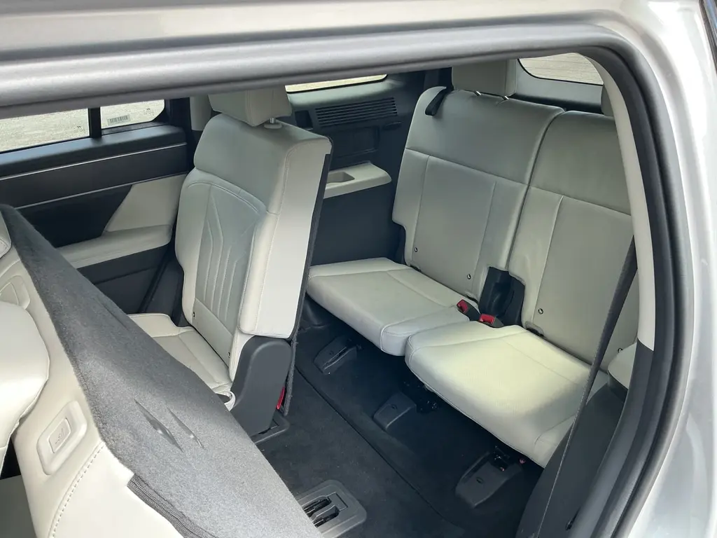 2025 HYUNDAI SANTA FE SEL photo 13