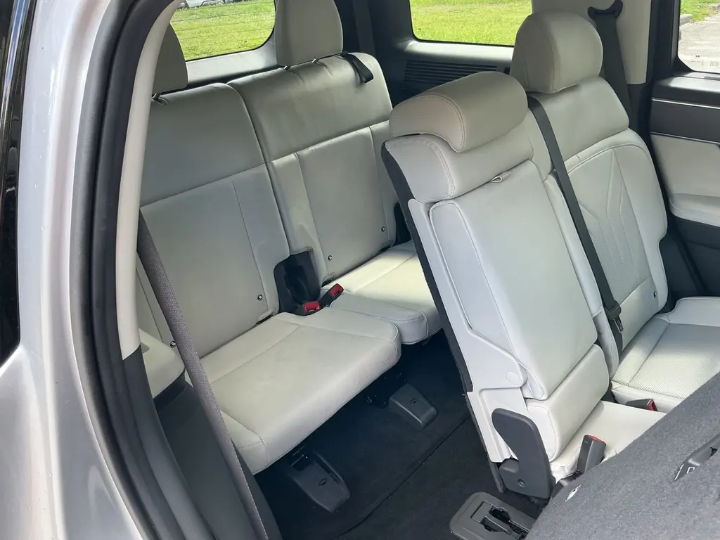 2025 HYUNDAI SANTA FE SEL photo 18