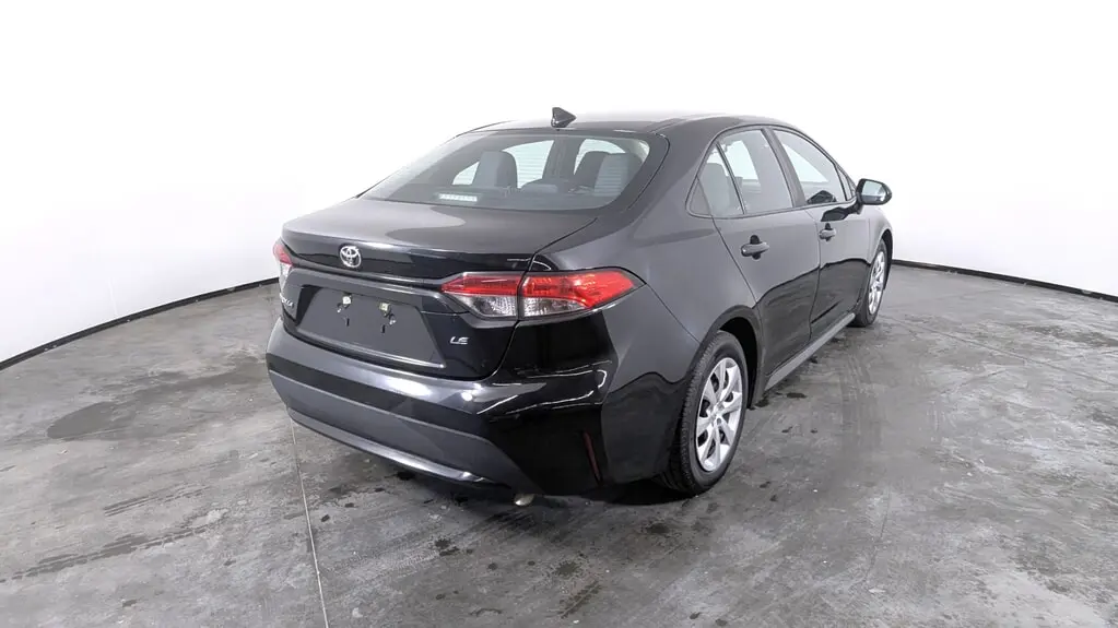 2022 TOYOTA COROLLA LE photo 5