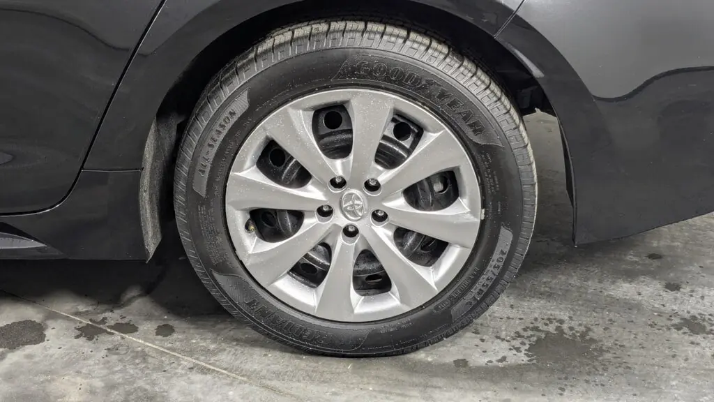 2022 TOYOTA COROLLA LE photo 27