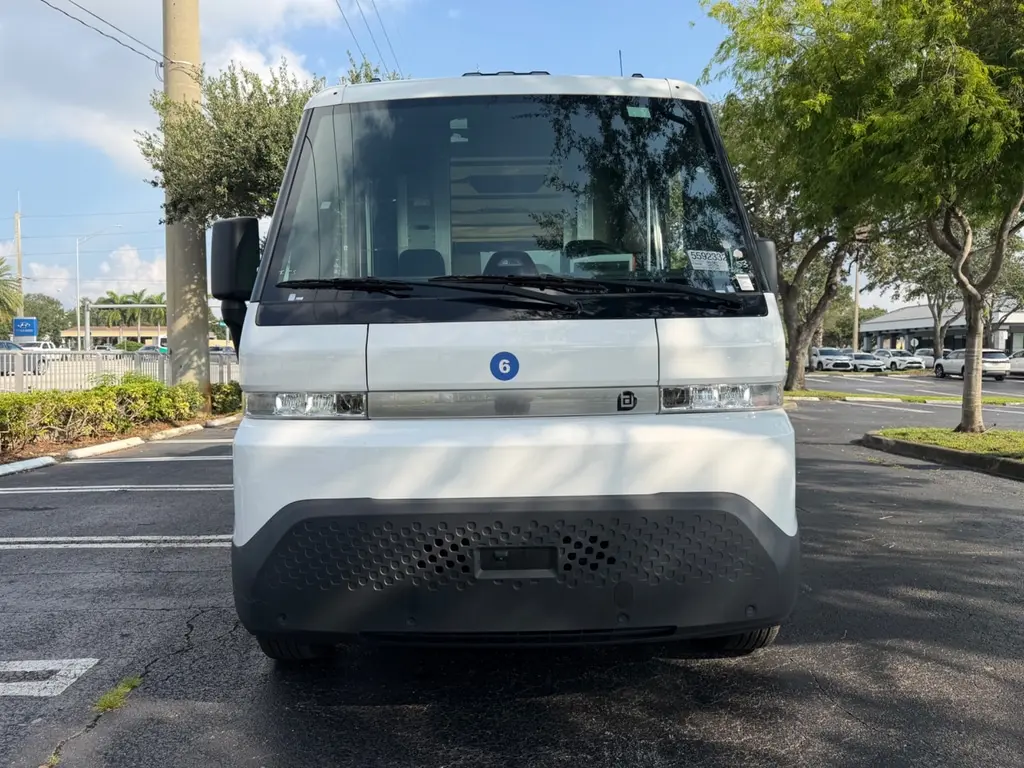 2024 BRIGHTDROP ZEVO 600 photo 10