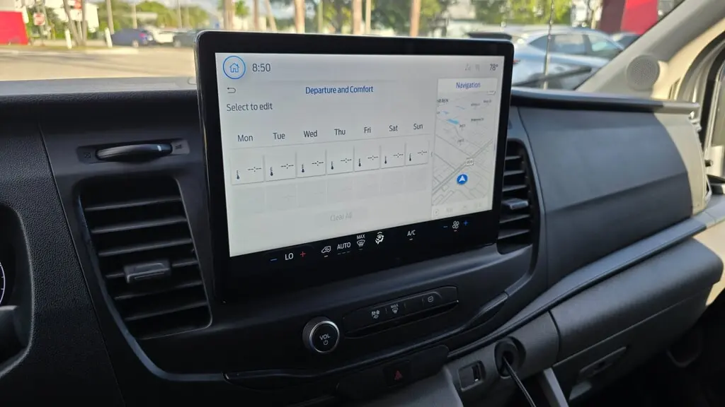 2023 FORD E-TRANSIT photo 27