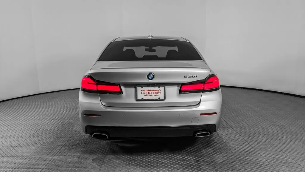 2021 BMW 5 SERIES 530I photo 6