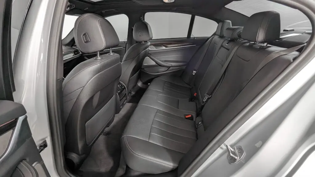 2021 BMW 5 SERIES 530I photo 17