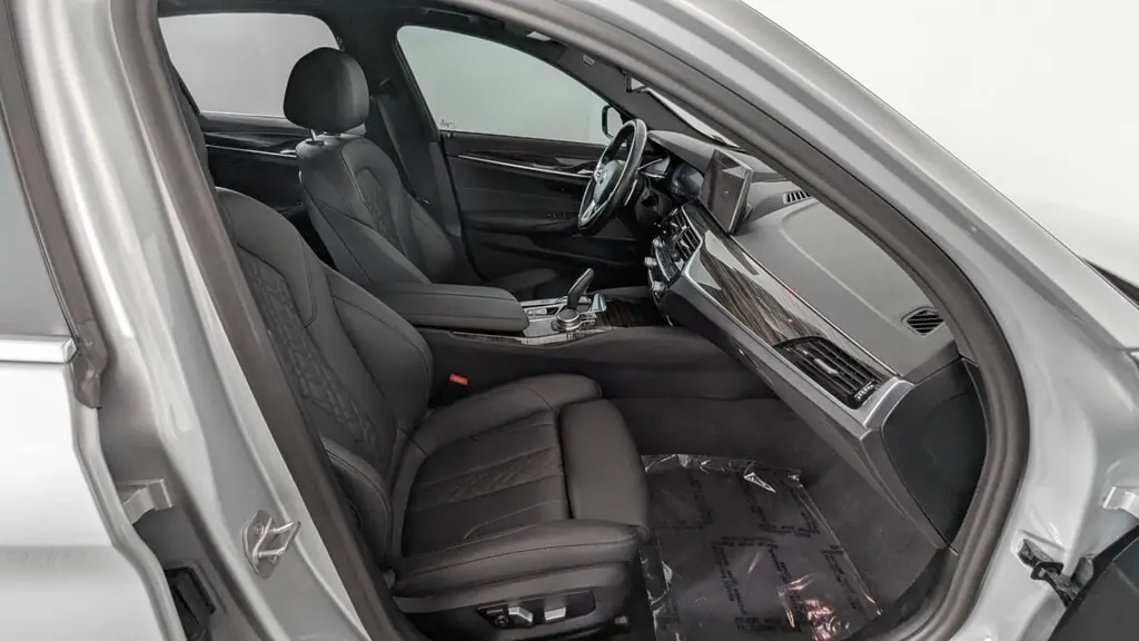 2021 BMW 5 SERIES 530I photo 22