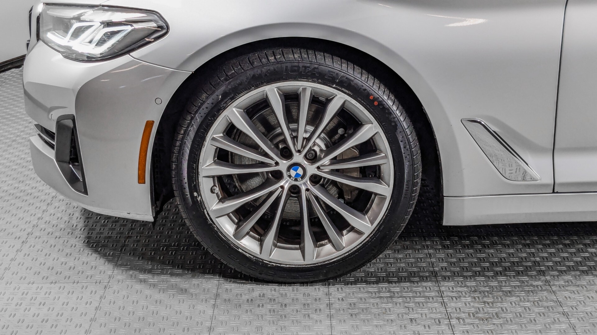 Florida Fine Cars - Used vehicle - SEDAN BMW 5 SERIES 2021