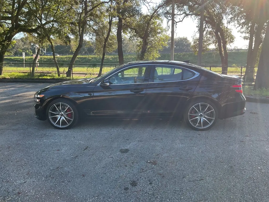 2025 GENESIS G70 2.5T photo 2