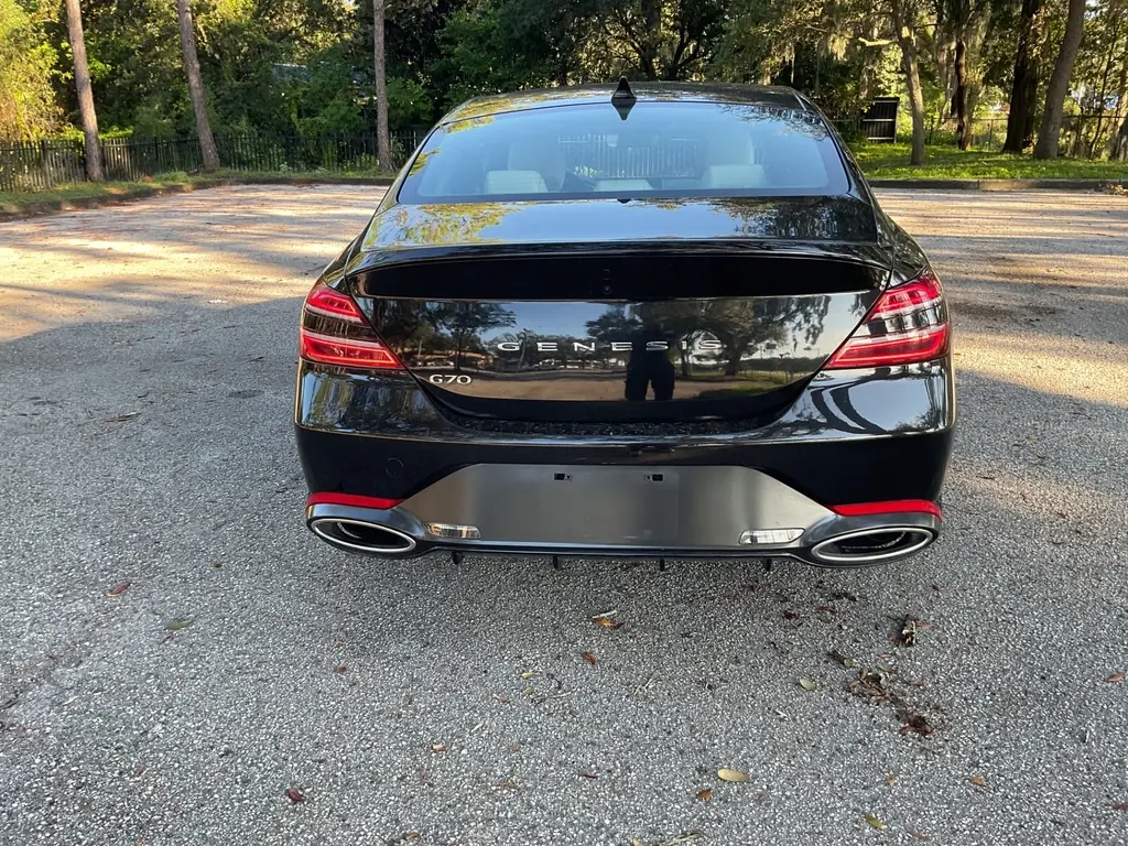 2025 GENESIS G70 2.5T photo 4